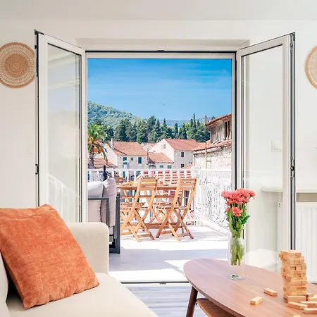 Pharos Sunset - Stari Grad Center Apartment Exterior photo